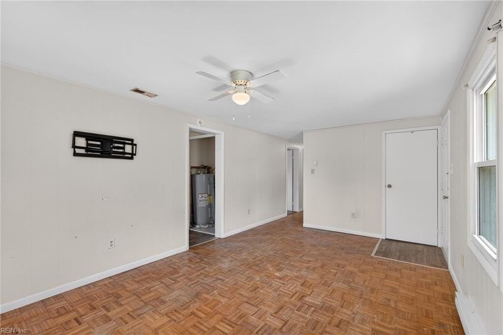 1410 Blythewood Ln - Photo 3 of 27