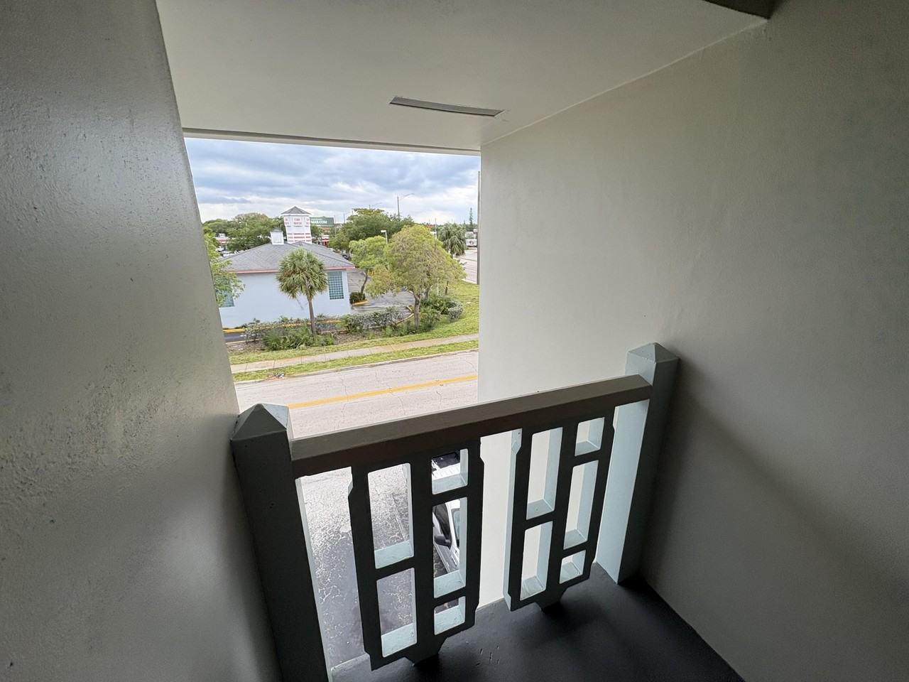 1050 E Sample Rd #311 - Photo 6 of 12