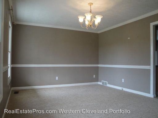 32580 Detroit Rd - Photo 3 of 43