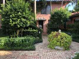 featured image of 226 Chilean Ave #4