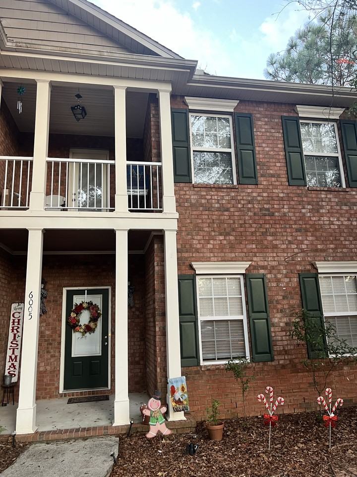 6005 Fiori Dr #1 - Photo 4 of 50