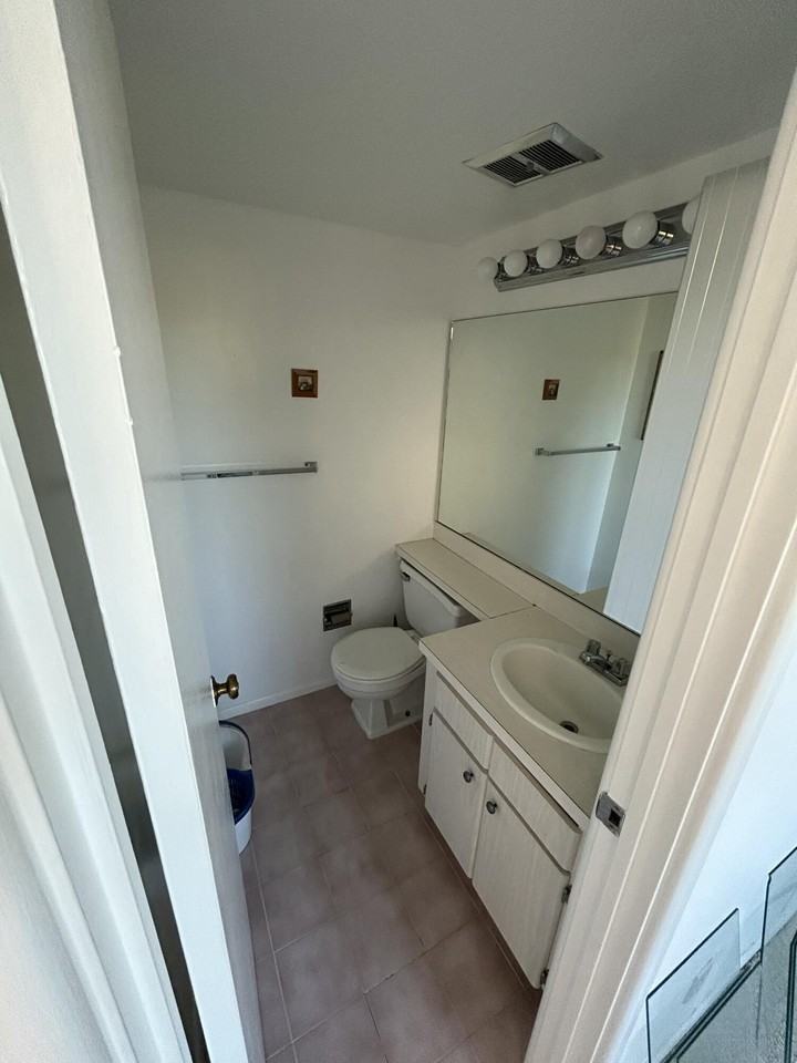 2540 Boundbrook Blvd #205 - Photo 5 of 9