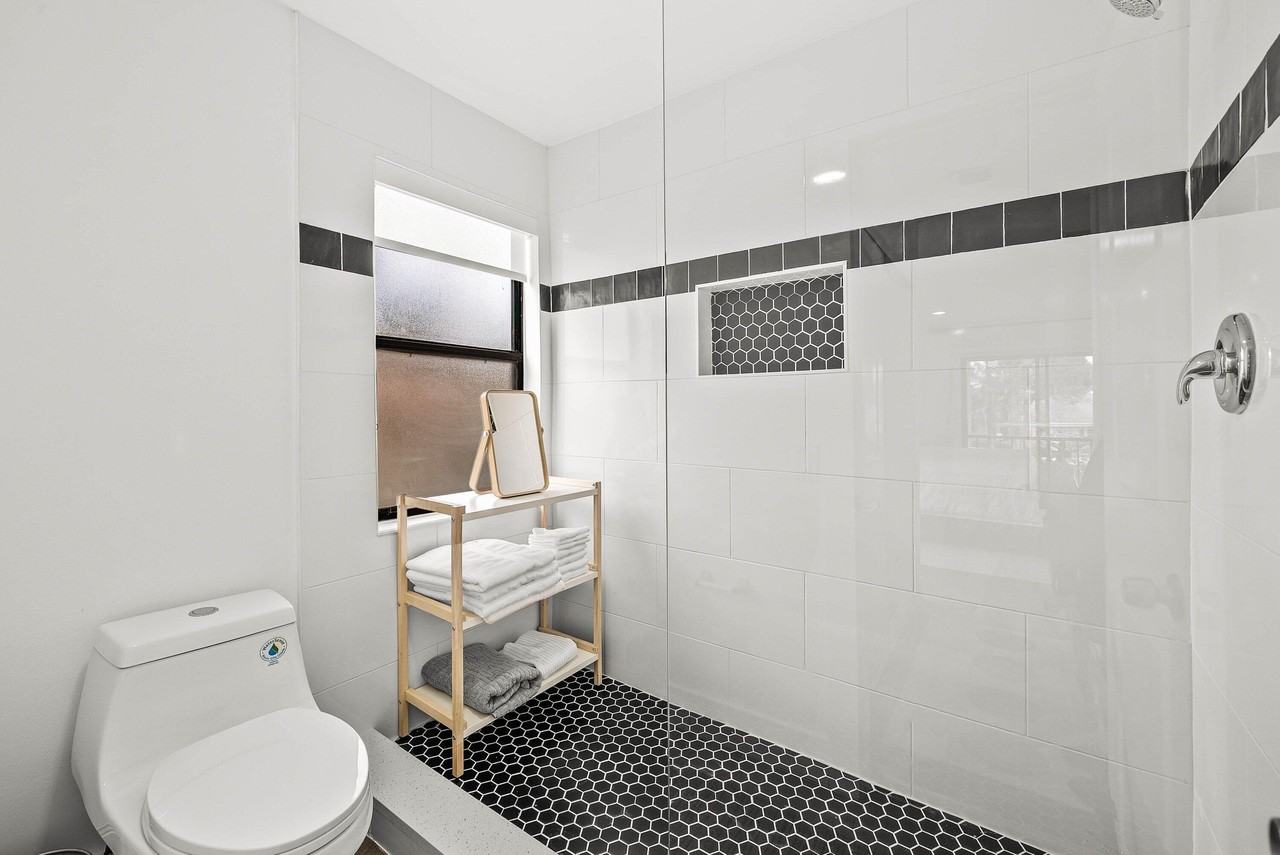 13105 Belhaven Ct #15 - Photo 4 of 31