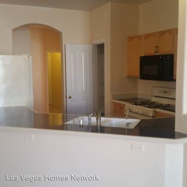 1162 Dana Maple Ct - Photo 2 of 32
