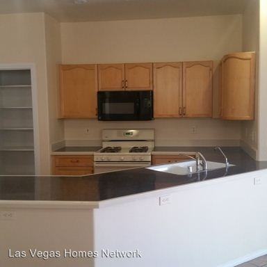 1162 Dana Maple Ct - Photo 3 of 32