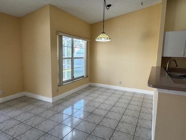 10020 Country Brook Rd - Photo 6 of 21