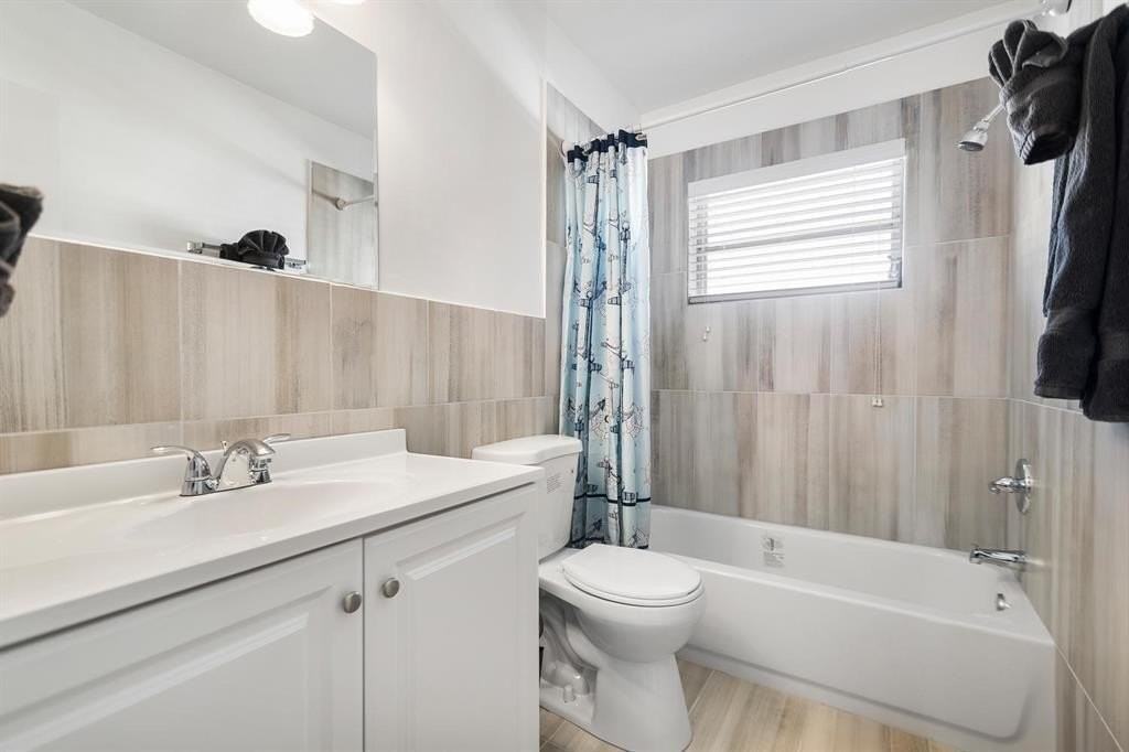 2501 Ne 12th St - Photo 6 of 29