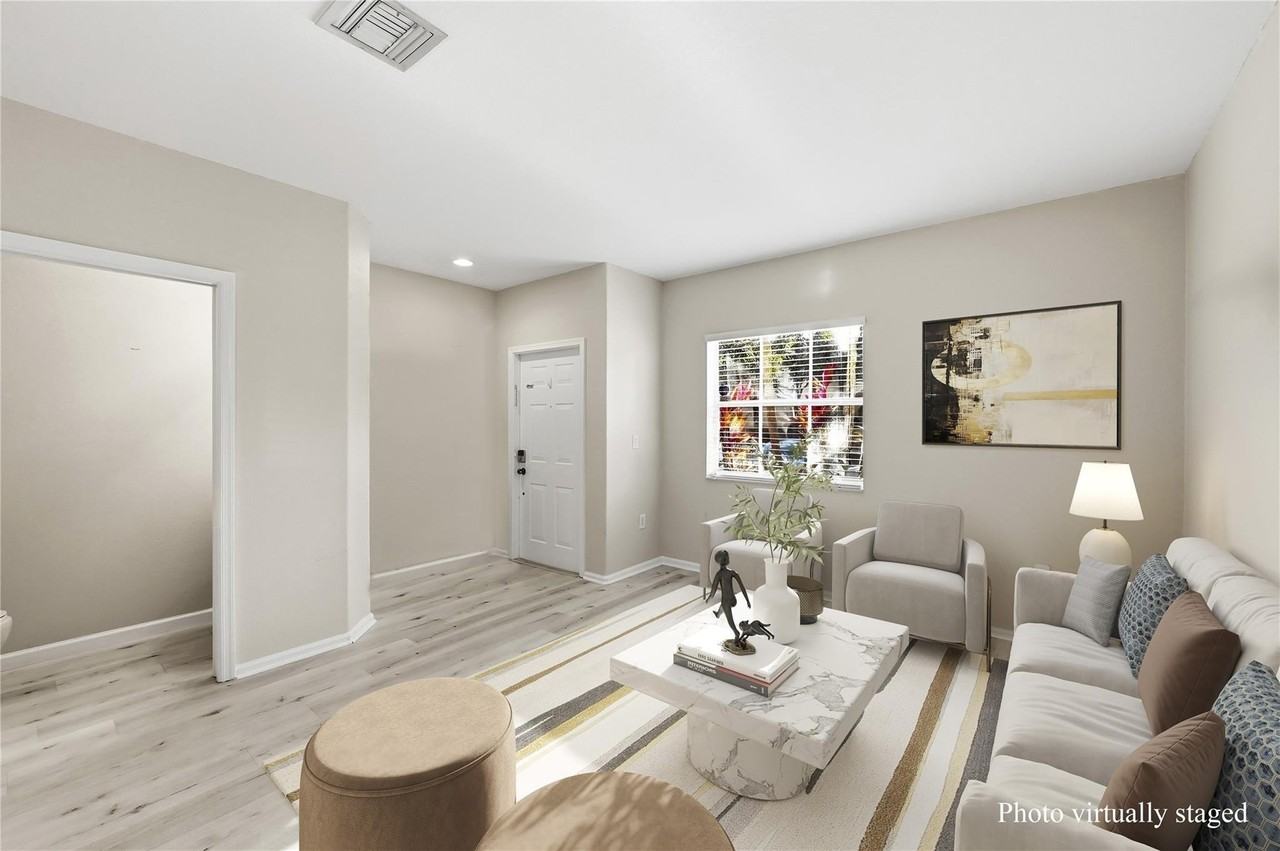 2827 Sw 83rd Ter #102 - Photo 3 of 34
