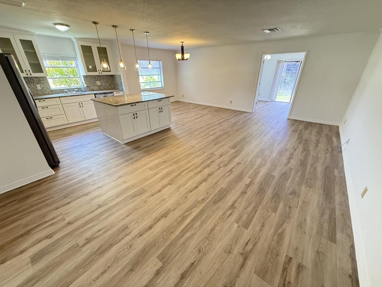 13255 Via Vesta #A - Photo 4 of 50