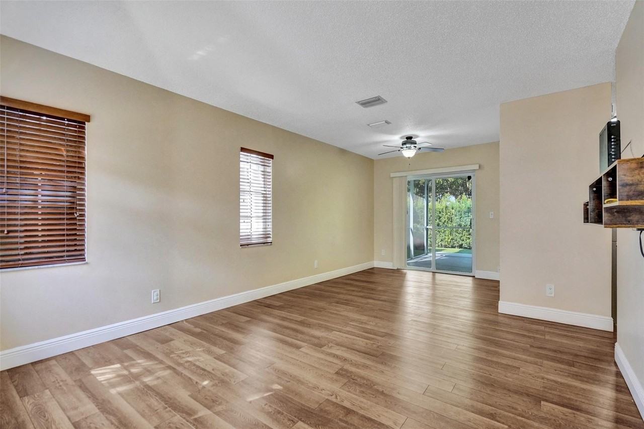 11567 N Open Ct - Photo 3 of 22