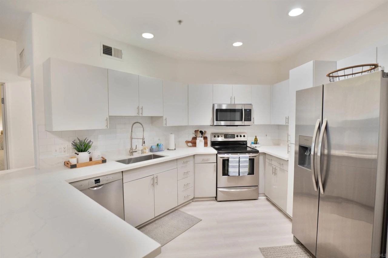 1501 Front St #329 - Photo 4 of 19