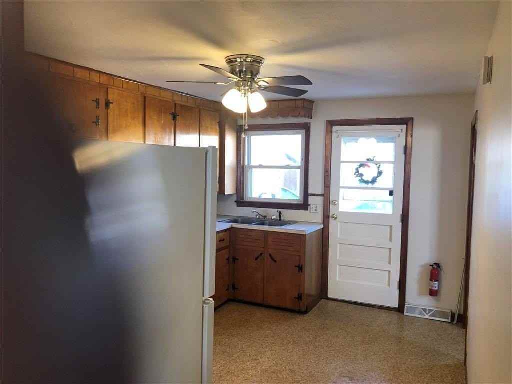 30 Wakefield St - Photo 4 of 11