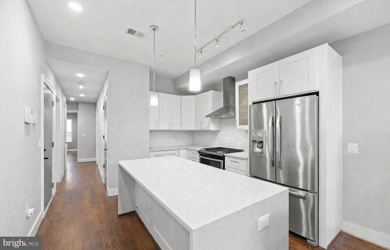 3525 14th St Nw #2 - Photo 3 of 15