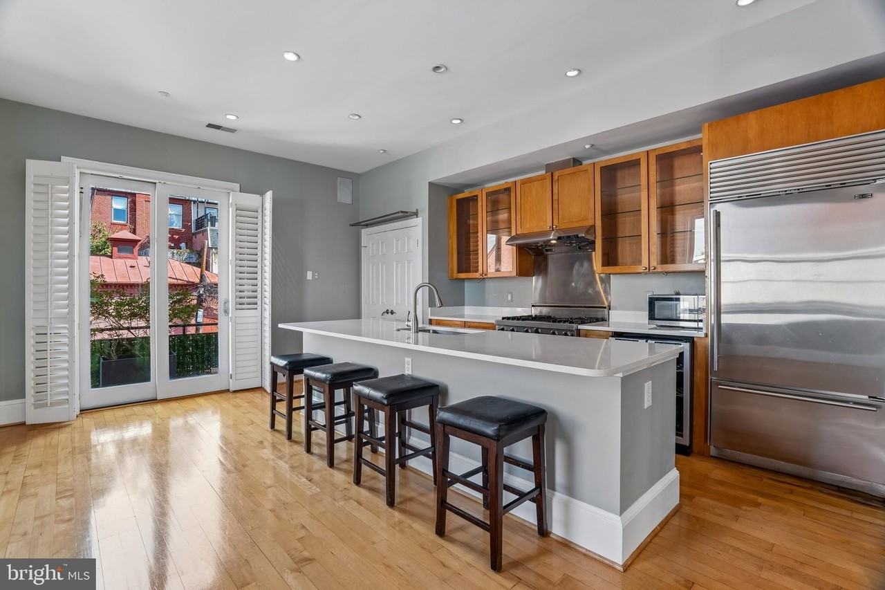 1343 Q St Nw #B - Photo 7 of 46