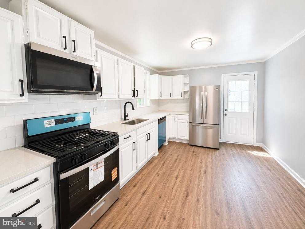 2609 Lauretta Ave - Photo 4 of 20