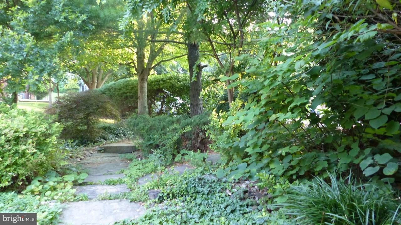 8209 Ruxton Crossing Ct - Photo 2 of 2