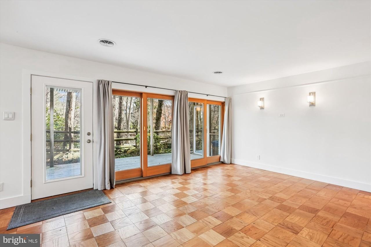 921 Prospect St #1 - Photo 3 of 50