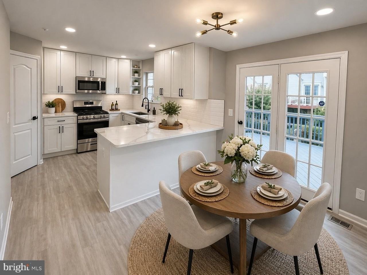 9016 Lake Largo Dr - Photo 4 of 16