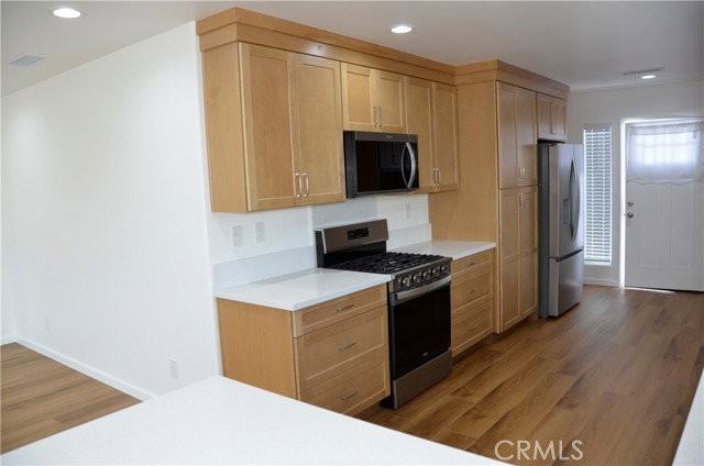 3605 W 181st St - Photo 7 of 8