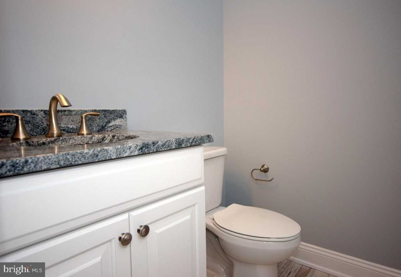 6 Harris Rd - Photo 7 of 38