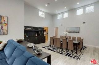 10331 La Grange Ave - Photo 3 of 8