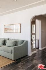 1916 W 94th St - Photo 4 of 8