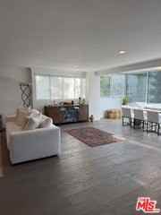 865 Comstock Ave #3E - Photo 7 of 8