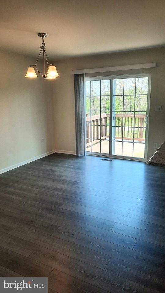 837 Admirals Quay Dr - Photo 5 of 16