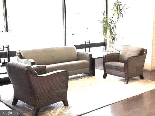 307 Yoakum Pkwy #310 - Photo 3 of 36