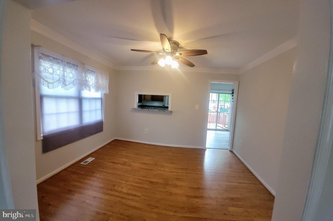 8949 Princeton Park Dr - Photo 5 of 22