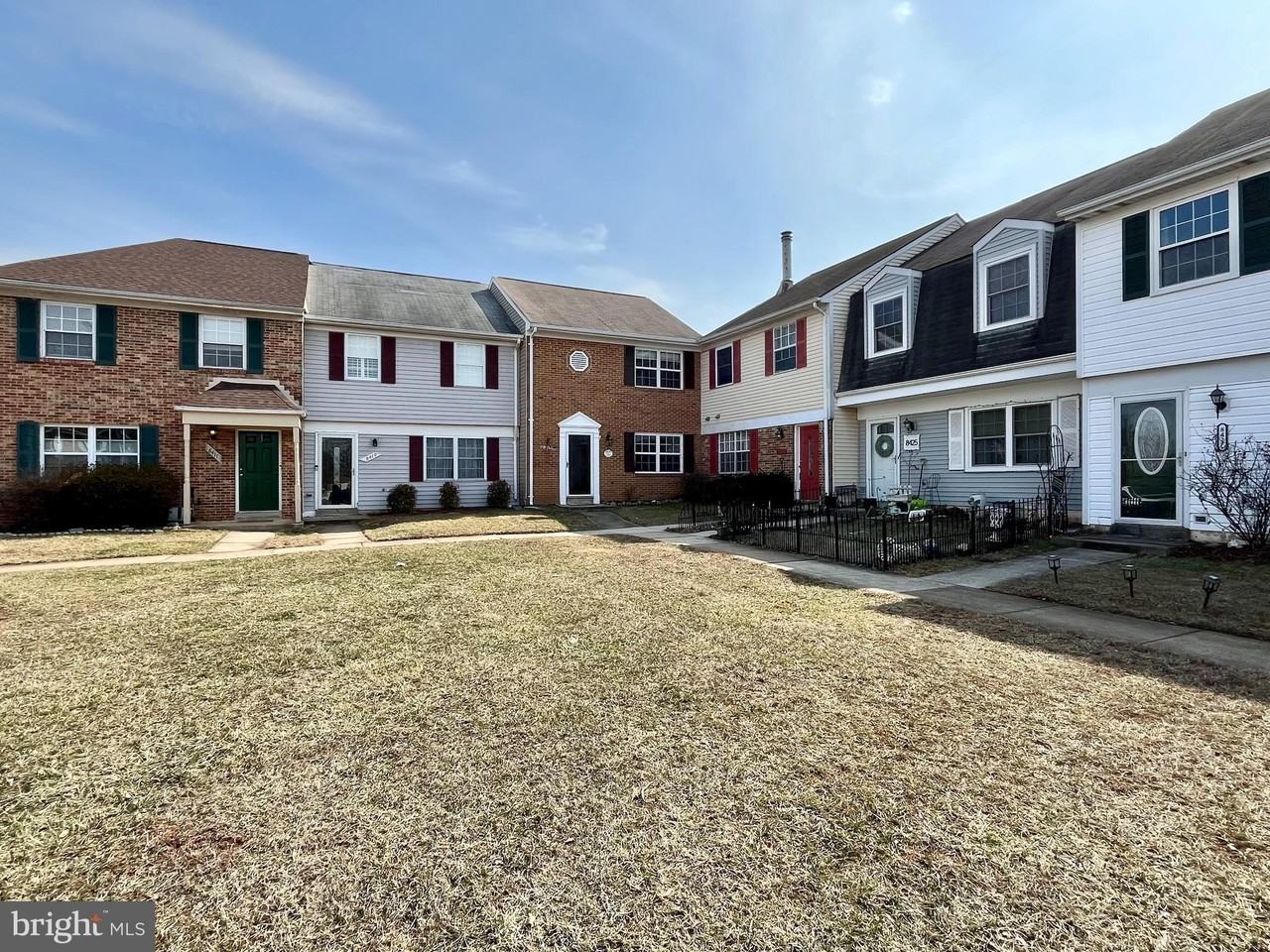 8421 Mckenzie Cir - Photo 3 of 36