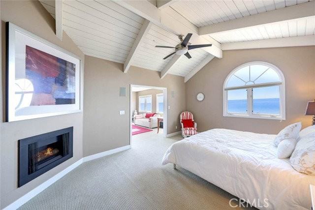 661 Nyes Pl - Photo 7 of 8