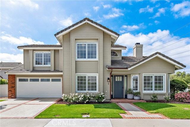 1 Hummingbird Ln - Photo 2 of 8