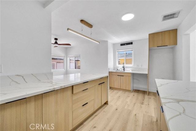 5224 Hallowell Ave - Photo 5 of 8