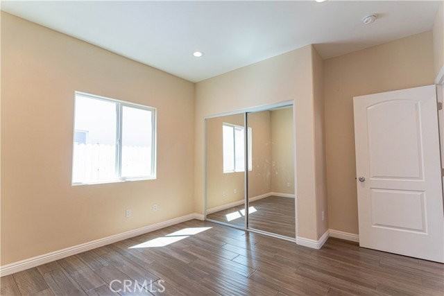 9246 Cedros Ave #6 - Photo 6 of 8