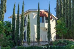 featured image of 7796 Skyhill Dr