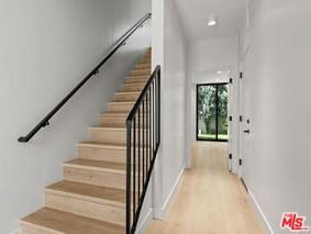 428 Arnaz Dr - Photo 6 of 8