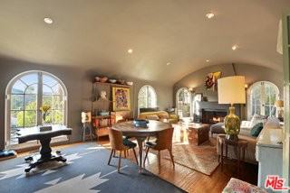 6717 Whitley Ter - Photo 6 of 8