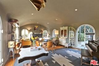 6717 Whitley Ter - Photo 7 of 8