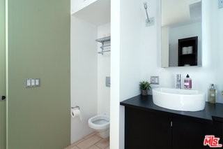 116 Pacific Ave - Photo 4 of 8