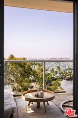13700 Marina Pointe Dr #704 - Photo 4 of 8