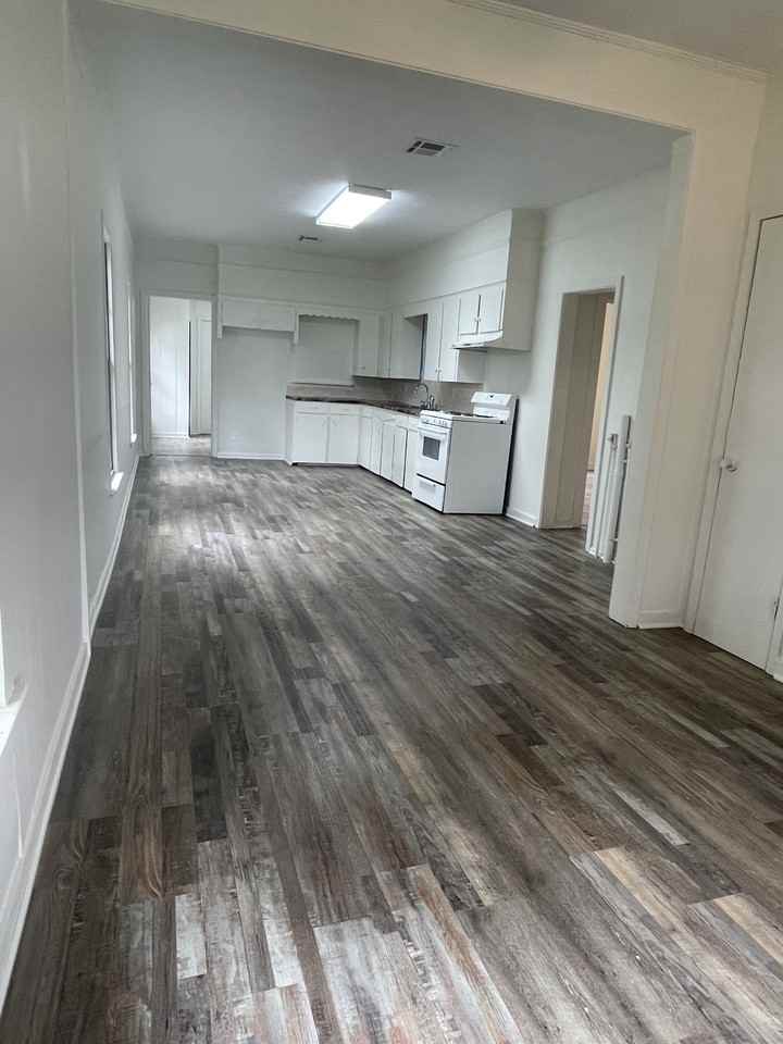 2707 Creole St #1 - Photo 4 of 12