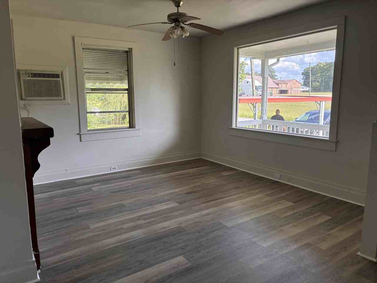 1226 Sizemore St #1 - Photo 3 of 13
