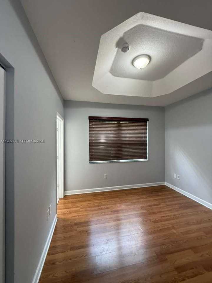 1690 Ne 33rd Ave #6-106