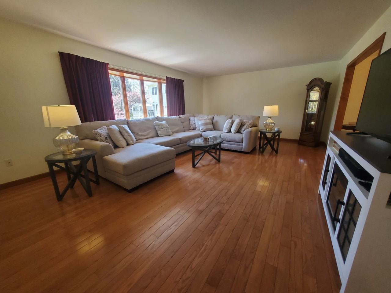 302 Westwood Rd - Photo 6 of 8