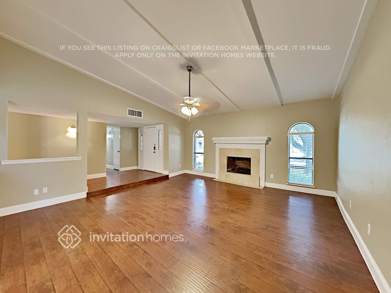 1217 Lombardy Dr - Photo 3 of 21