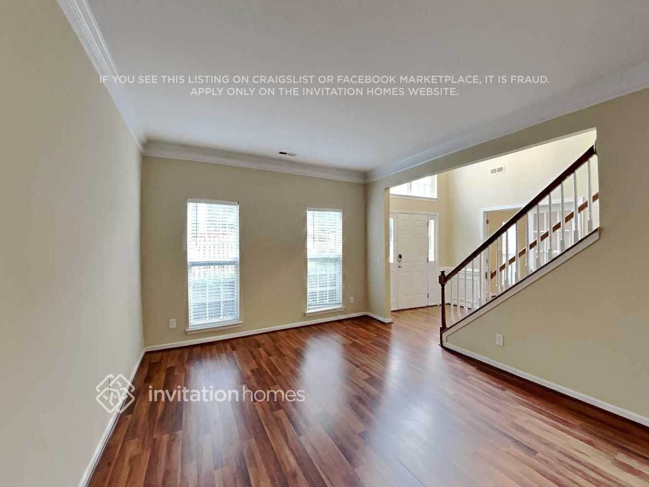 106 Sandreed Dr - Photo 4 of 22