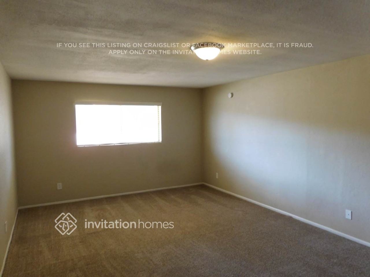 4335 E Nancy Ln - Photo 4 of 8