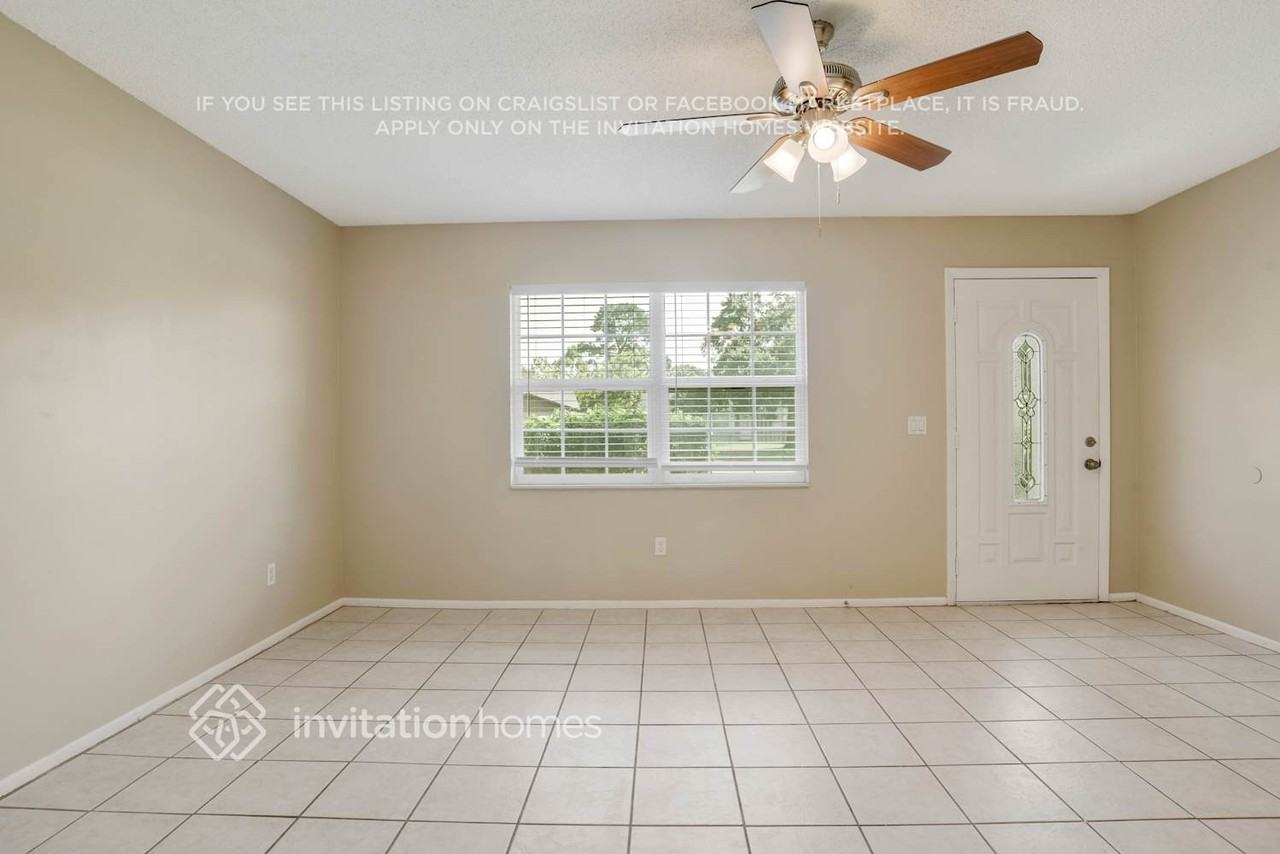 2910 Xavier Ct - Photo 3 of 31