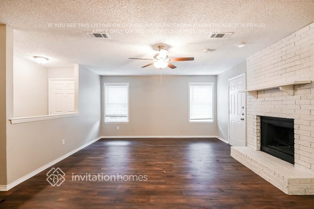 512 Shennandoah Dr - Photo 3 of 16